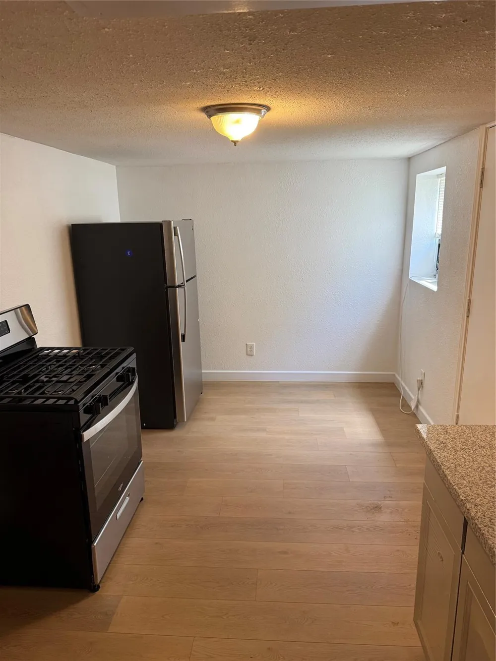 1713 47th Street Galveston, TX 77551