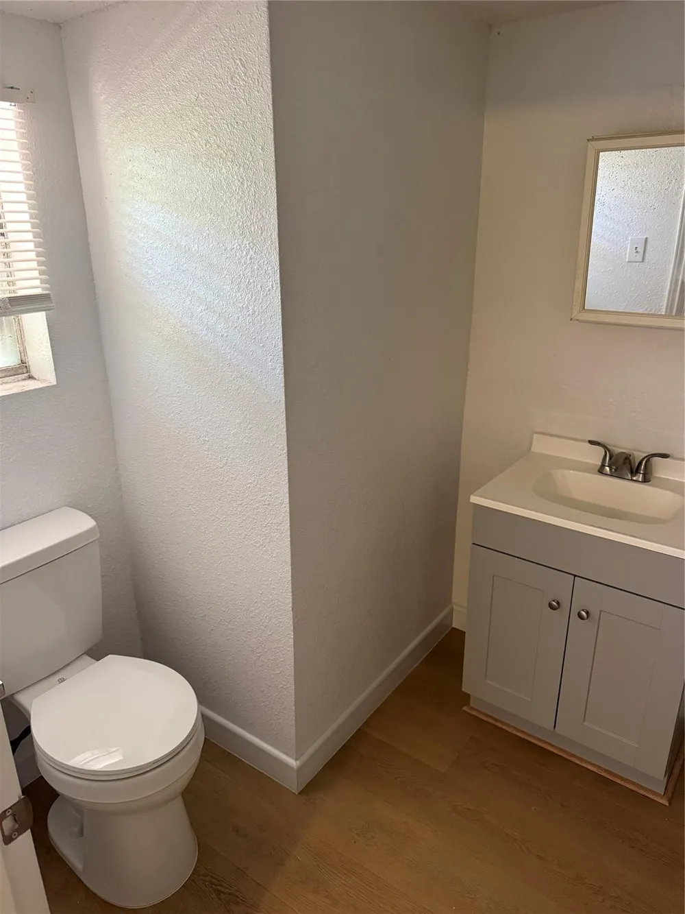 1713 47th Street Galveston, TX 77551