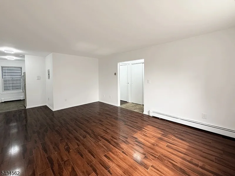 19 Van Rensselear St #2 Unit 2 Belleville, NJ 07109