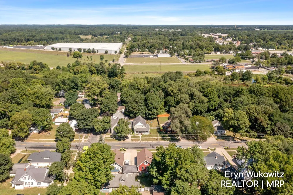 317 W Montcalm Street Greenville, MI 48838