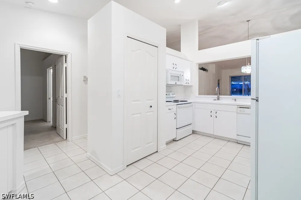 Stacil Circle Naples, FL 34109
