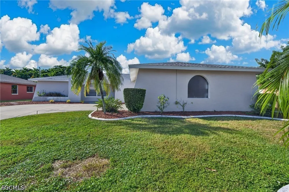 SE 41st Street Cape Coral, FL 33904