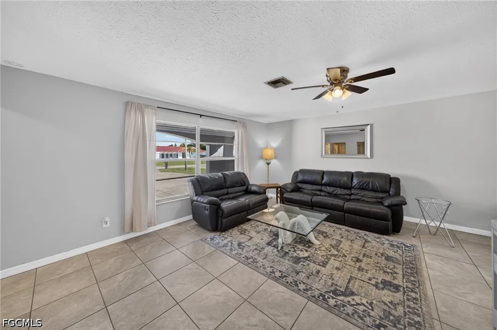 SE 41st Street Cape Coral, FL 33904