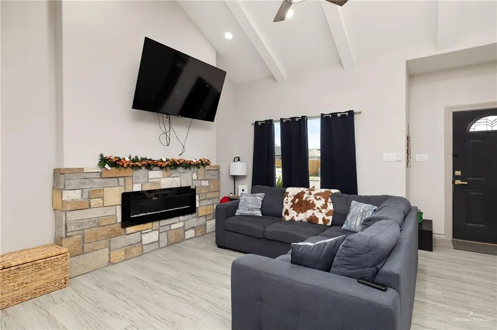 404 Dakota Drive San Juan, TX 78589