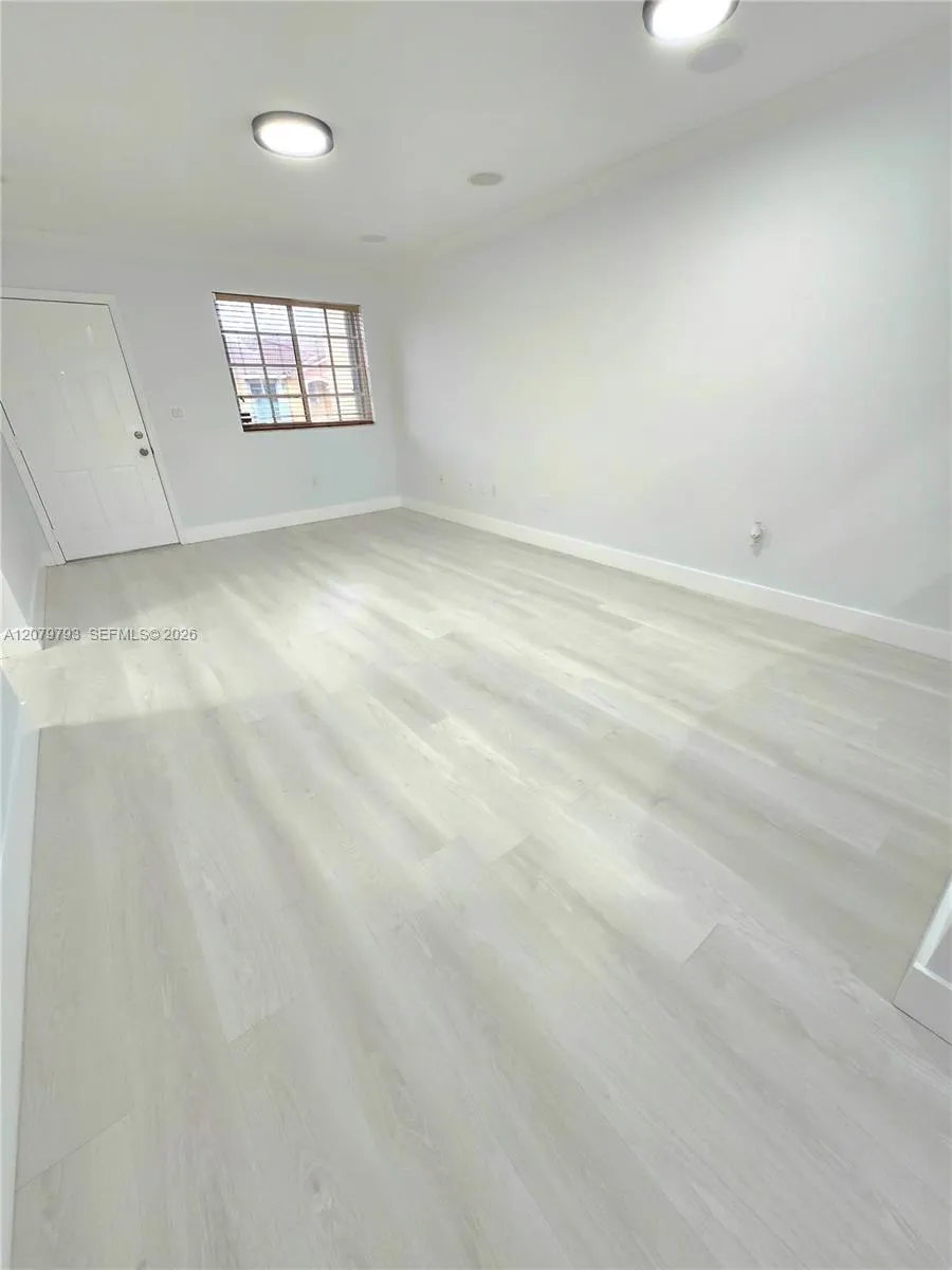 7175 NW 173rd Dr #510-5 Hialeah, FL 33015