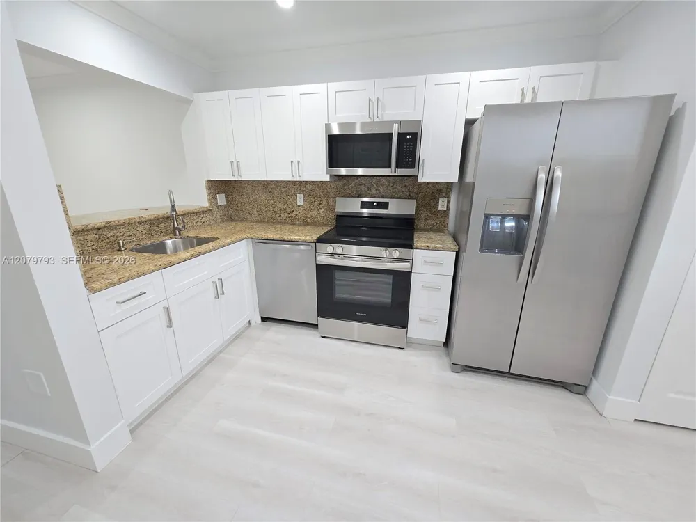 7175 NW 173rd Dr #510-5 Hialeah, FL 33015