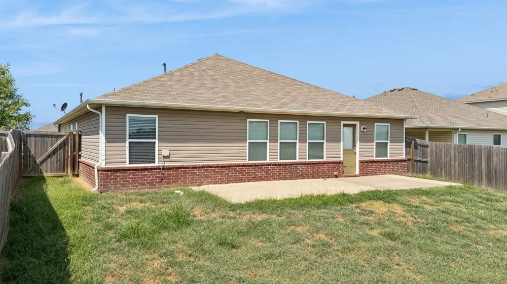 14713 S Lakewood Avenue Bixby, OK 74008