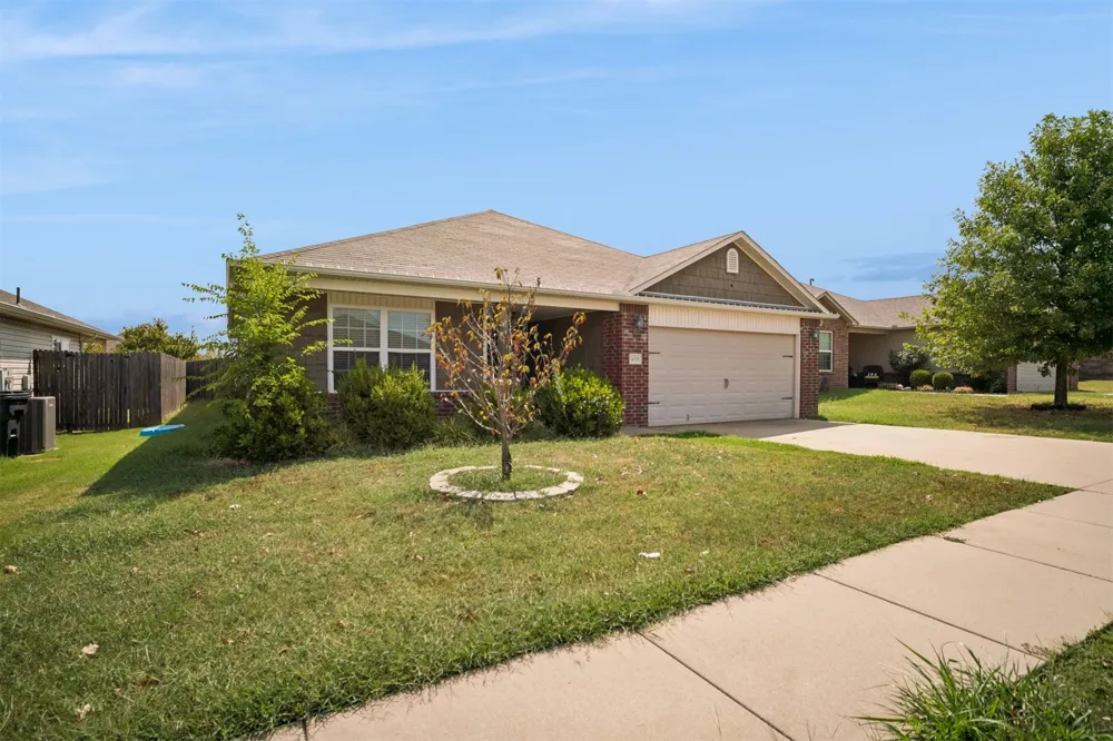 14713 S Lakewood Avenue Bixby, OK 74008