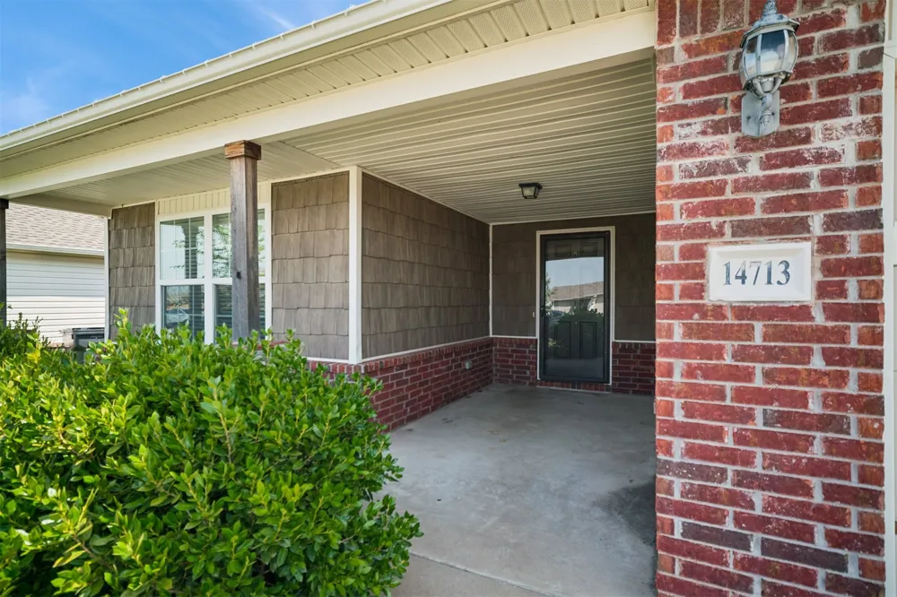 14713 S Lakewood Avenue Bixby, OK 74008