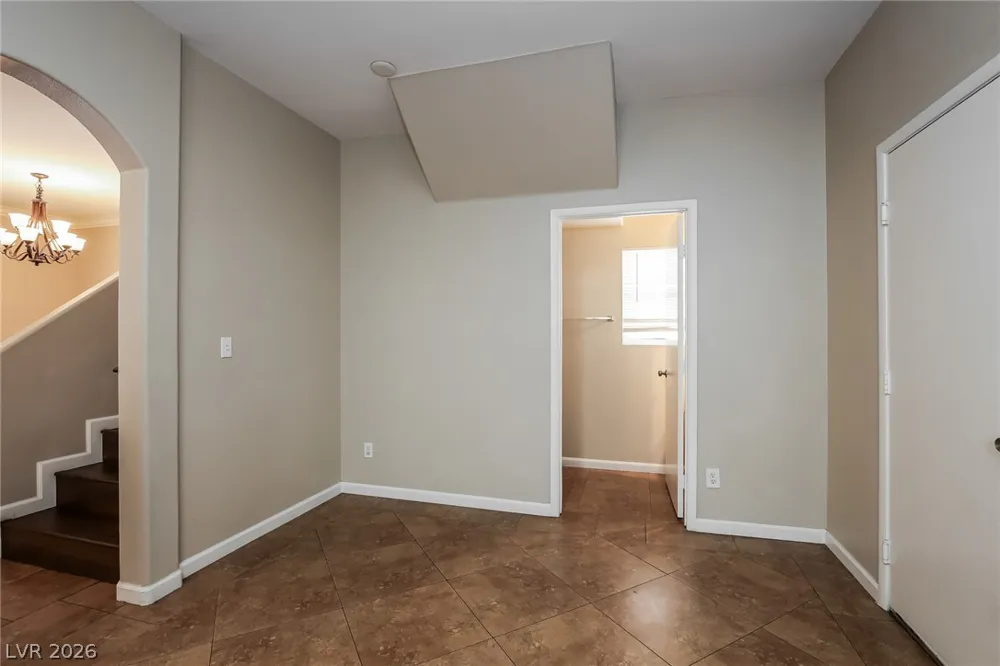2617 Los Palos Street Las Vegas, NV 89108
