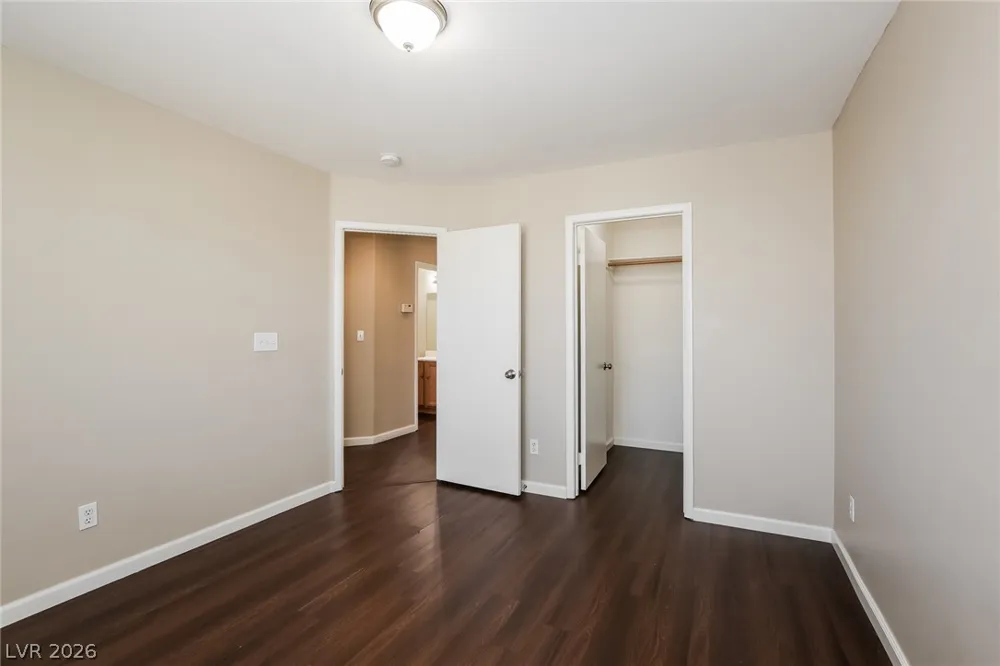 2617 Los Palos Street Las Vegas, NV 89108