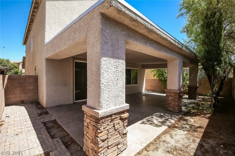 2617 Los Palos Street Las Vegas, NV 89108
