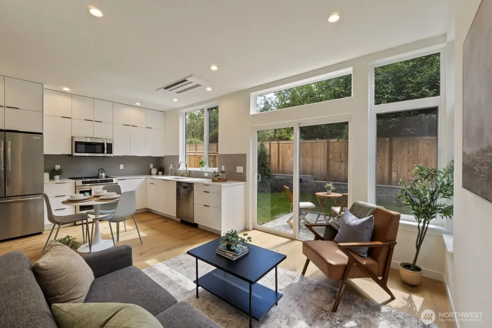 815 NE 100th Street Seattle, WA 98125