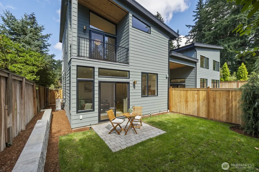815 NE 100th Street Seattle, WA 98125