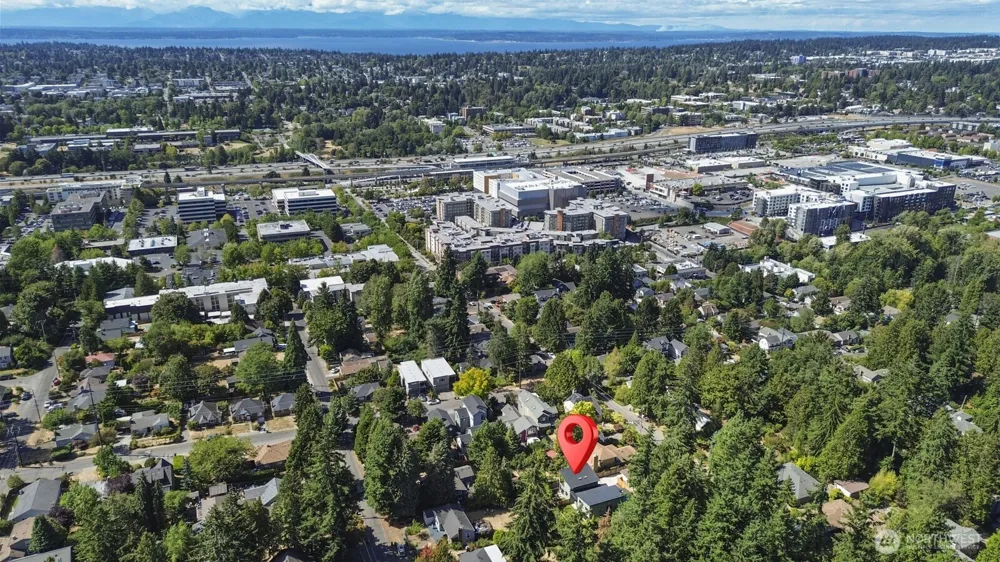 815 NE 100th Street Seattle, WA 98125