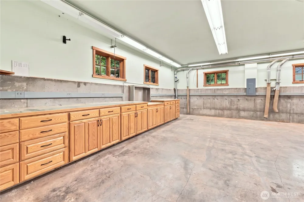 6943 NE 76th Avenue Olympia, WA 98506