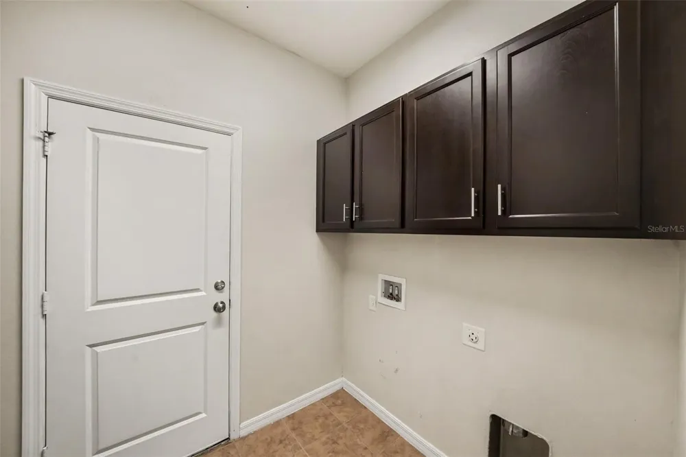 1102 CANYON OAKS DRIVE Brandon, FL 33510