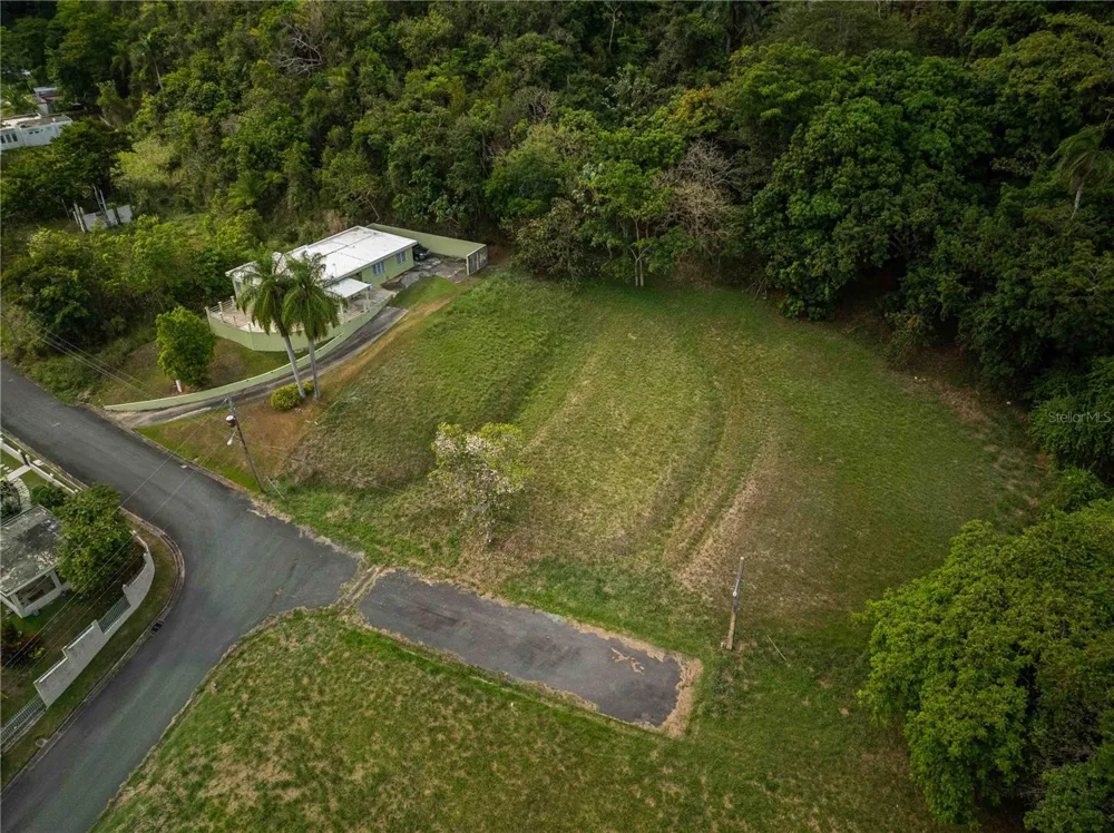 98 NARANJO VALLEY, CALLE 4 Fajardo, PR 00738