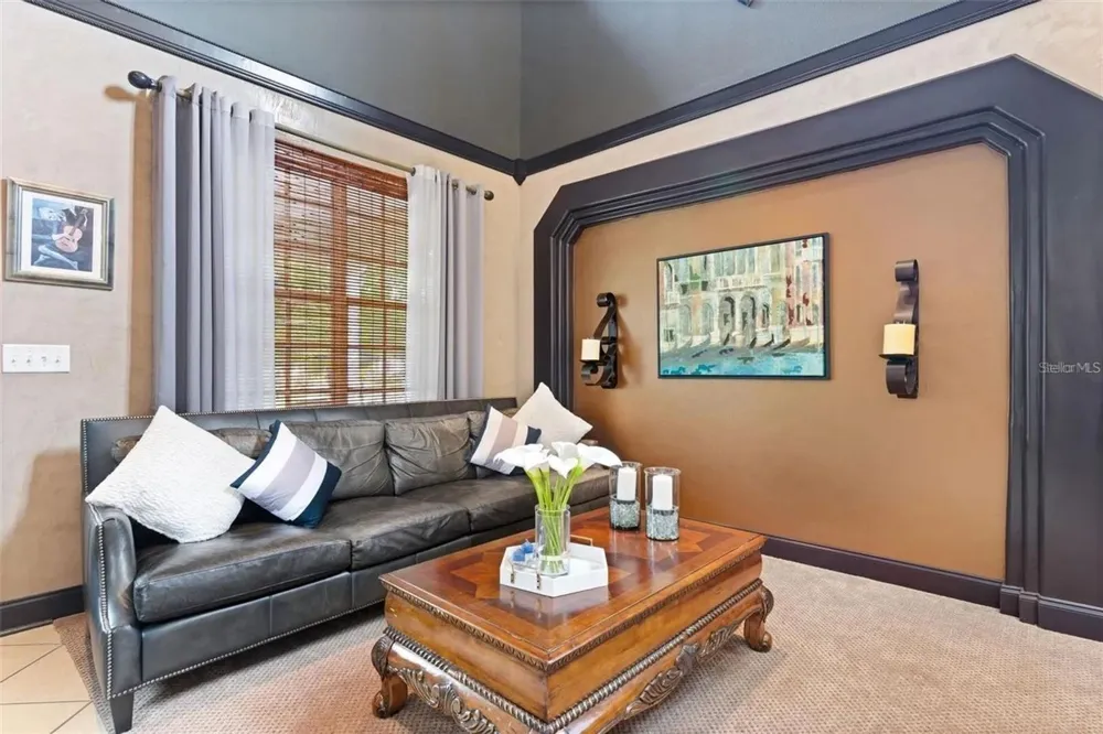 1122 NASHVILLE DRIVE Wesley Chapel, FL 33544