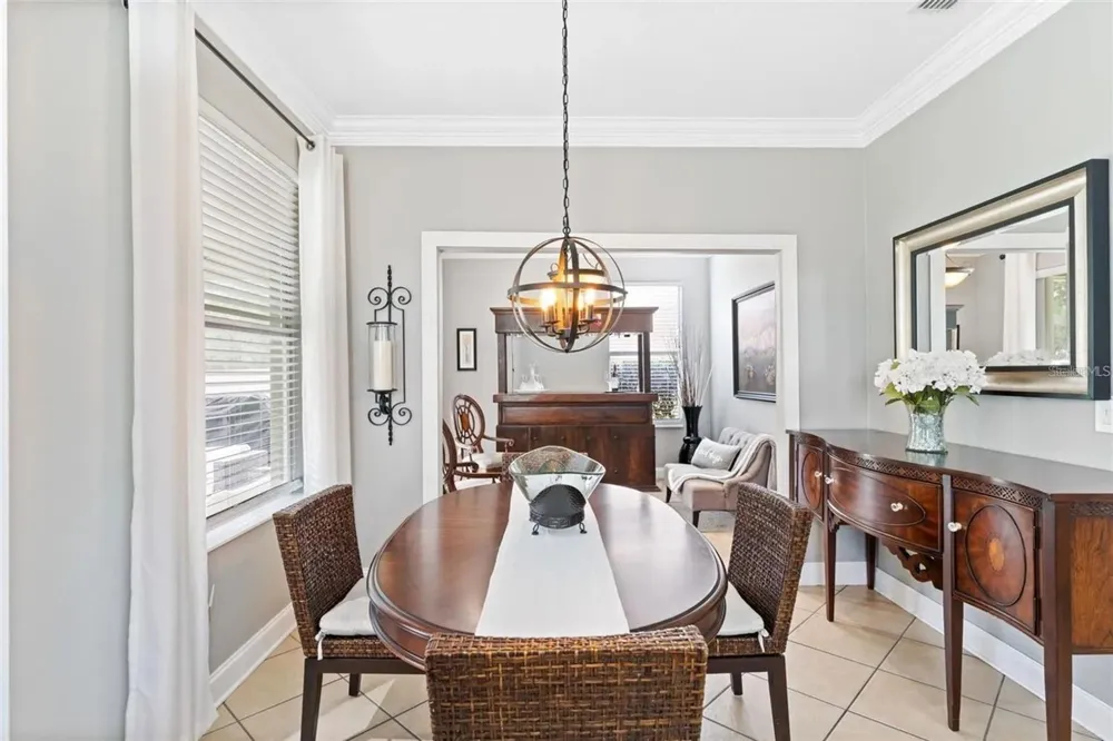 1122 NASHVILLE DRIVE Wesley Chapel, FL 33544