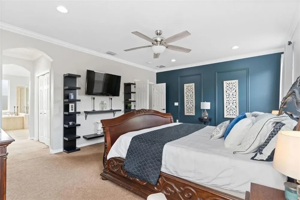 1122 NASHVILLE DRIVE Wesley Chapel, FL 33544