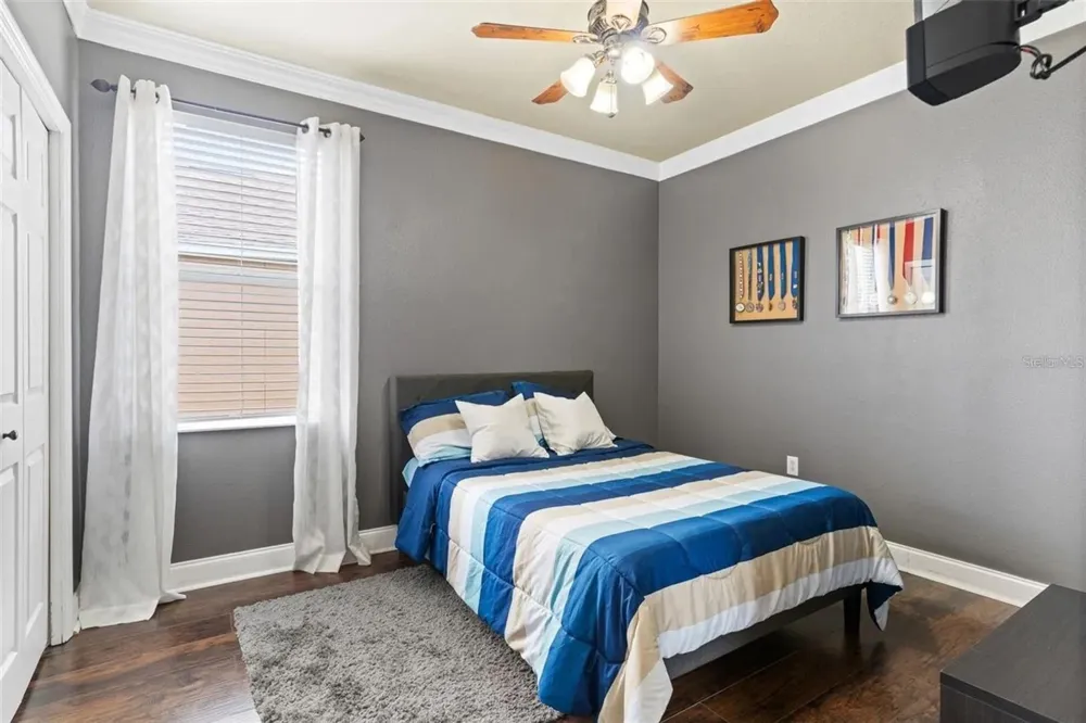 1122 NASHVILLE DRIVE Wesley Chapel, FL 33544