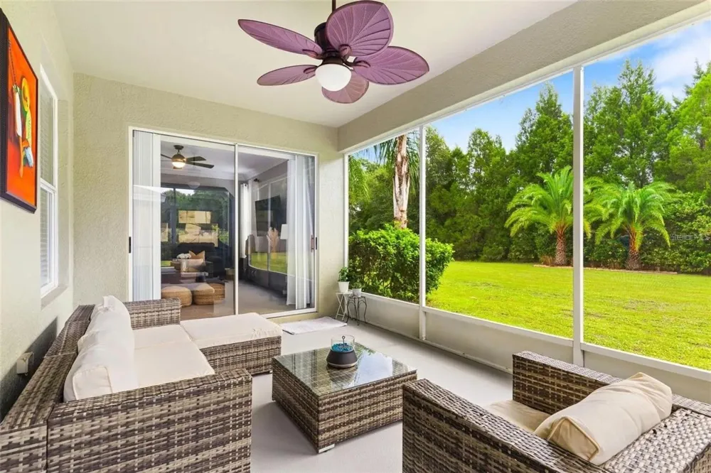 1122 NASHVILLE DRIVE Wesley Chapel, FL 33544