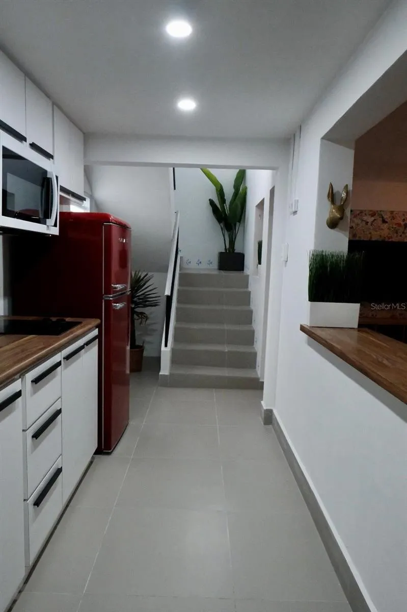 373 HATO REY - CERCA DE CLINICA LAS AMERICAS San Juan, PR 00918