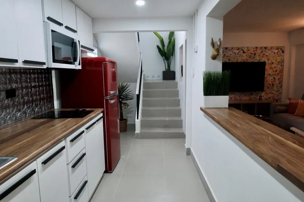 373 HATO REY - CERCA DE CLINICA LAS AMERICAS San Juan, PR 00918