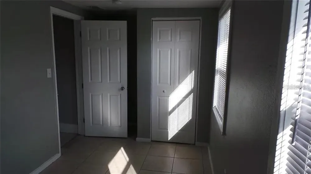 707 AVENUE B SW #B Winter Haven, FL 33880