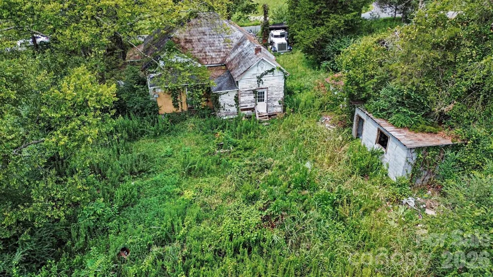 4675 Chaney Road Midland, NC 28107