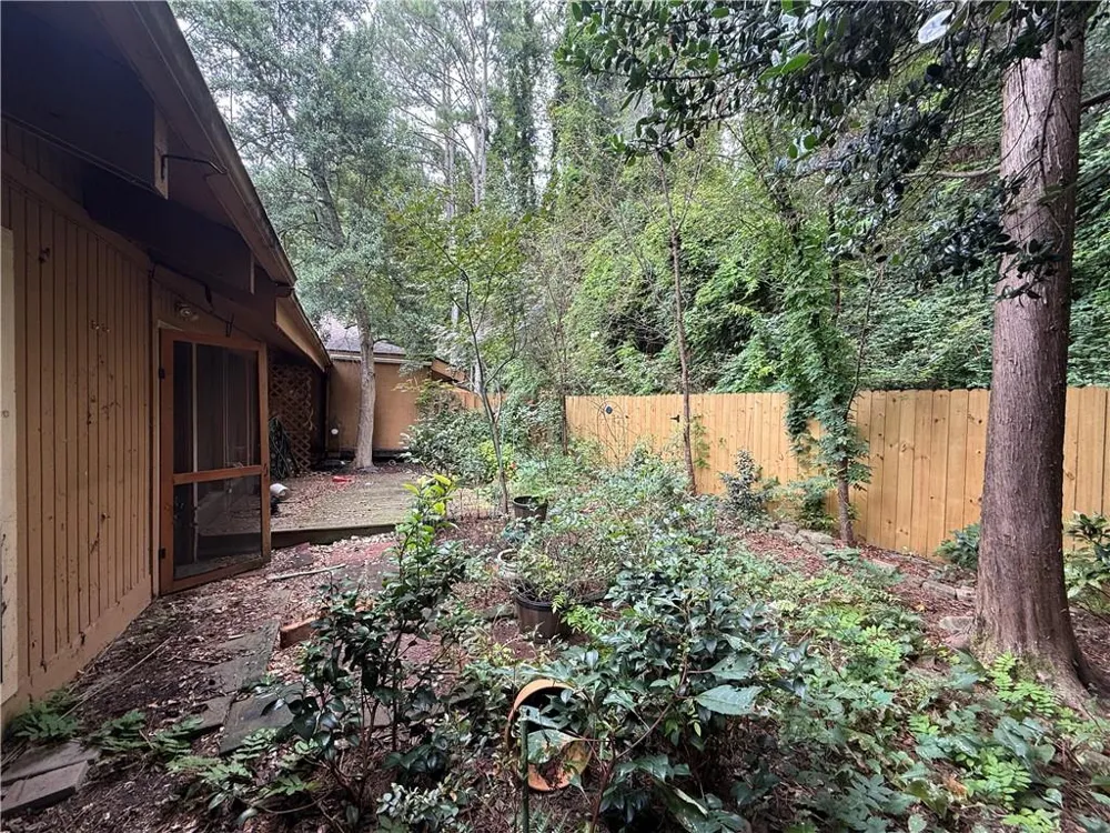 829 Lake Hollow Boulevard SW Marietta, GA 30064