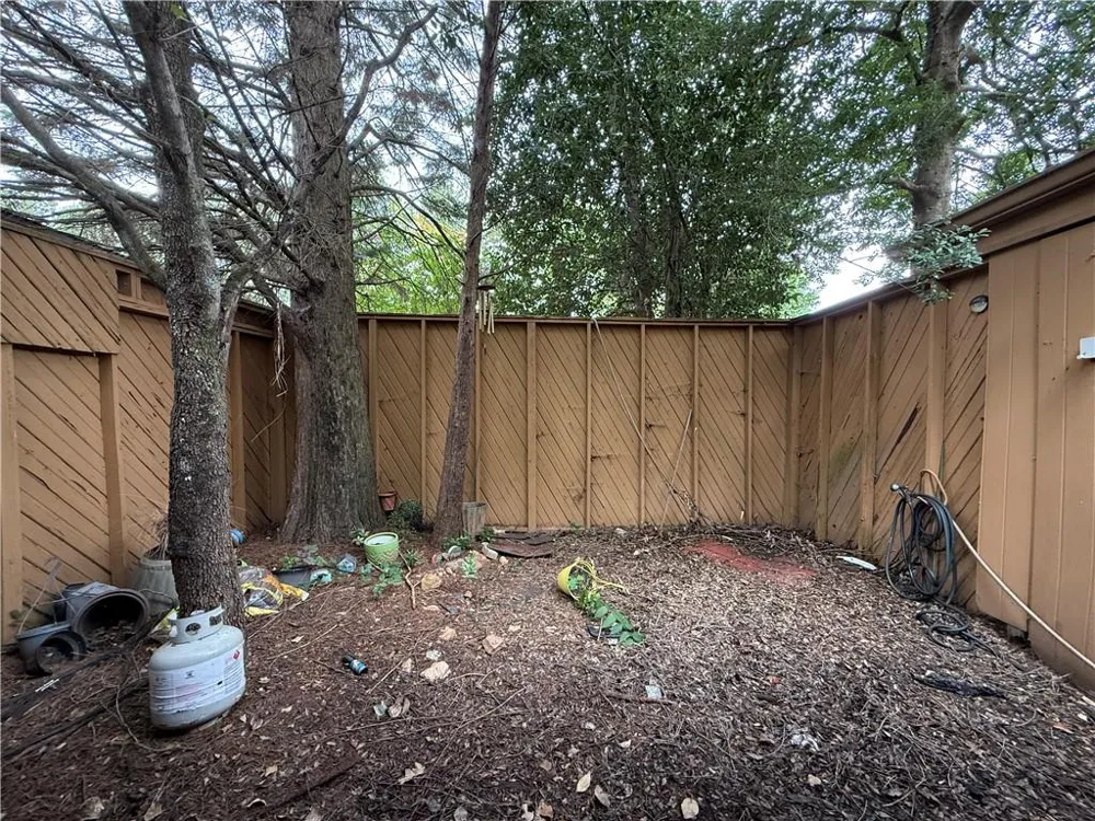 829 Lake Hollow Boulevard SW Marietta, GA 30064
