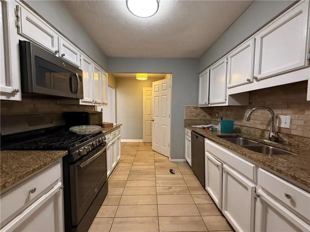 829 Lake Hollow Boulevard SW Marietta, GA 30064