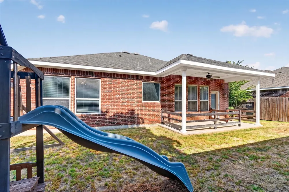4507 Foxmeadow Trail Arlington, TX 76017
