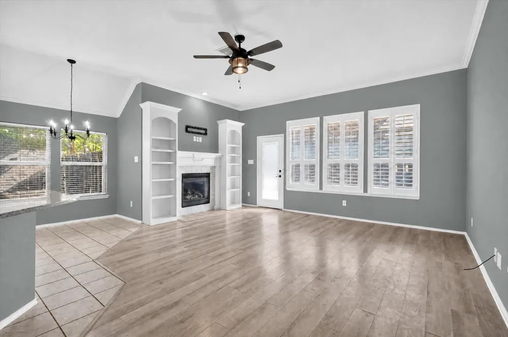4507 Foxmeadow Trail Arlington, TX 76017