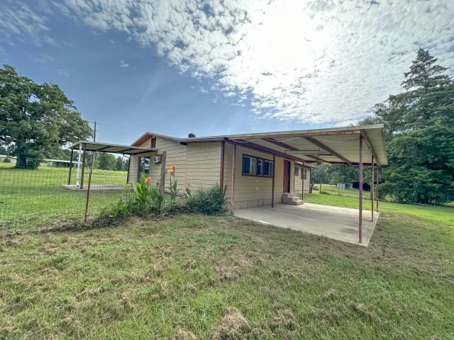 854 County Road 4228 Atlanta, TX 75551