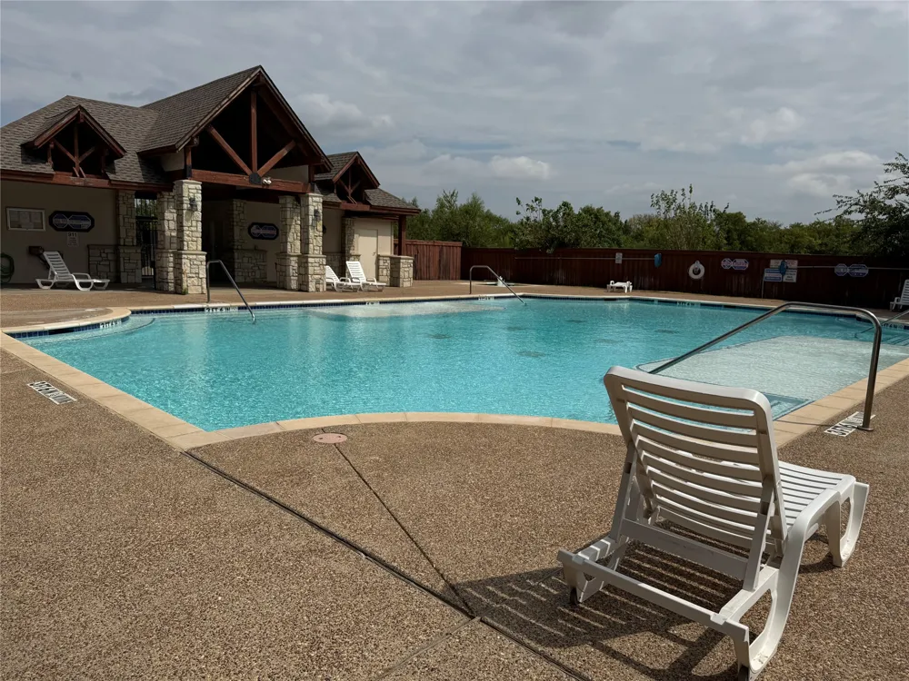 4936 Happy Trail Fort Worth, TX 76244