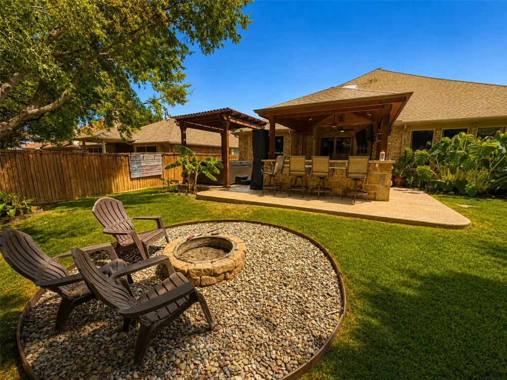 8467 Muirwood Trail Fort Worth, TX 76137