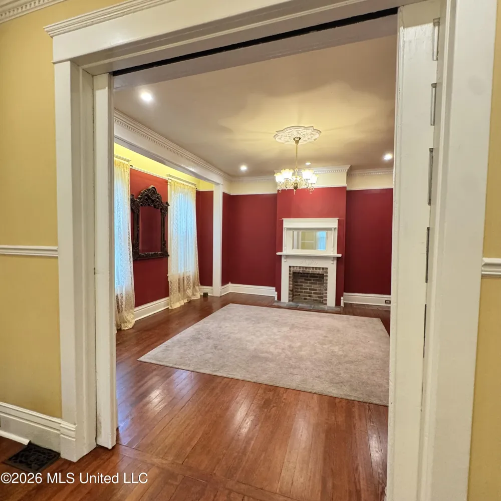 707 Union Street Natchez, MS 39120