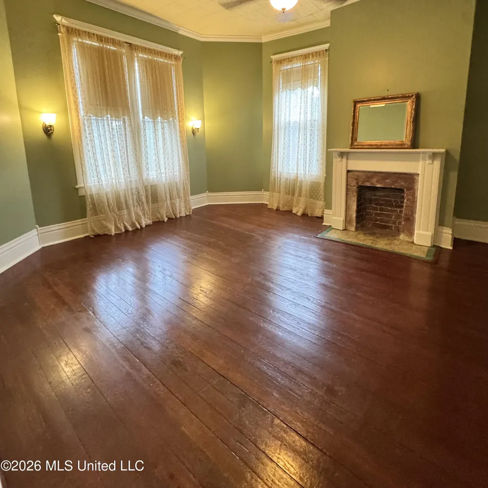 707 Union Street Natchez, MS 39120