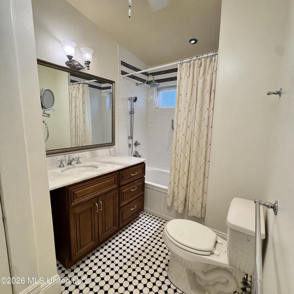 707 Union Street Natchez, MS 39120