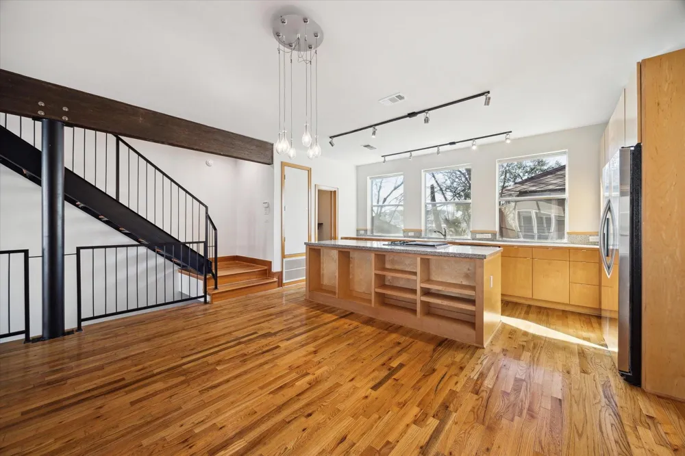 94 Drew Street #C Houston, TX 77006