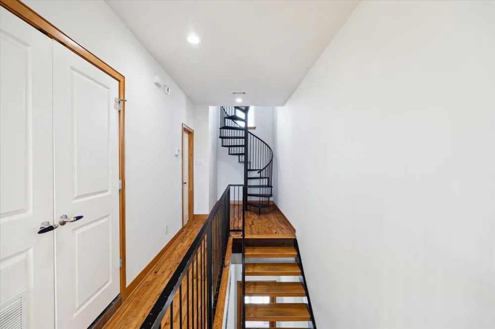 94 Drew Street #C Houston, TX 77006