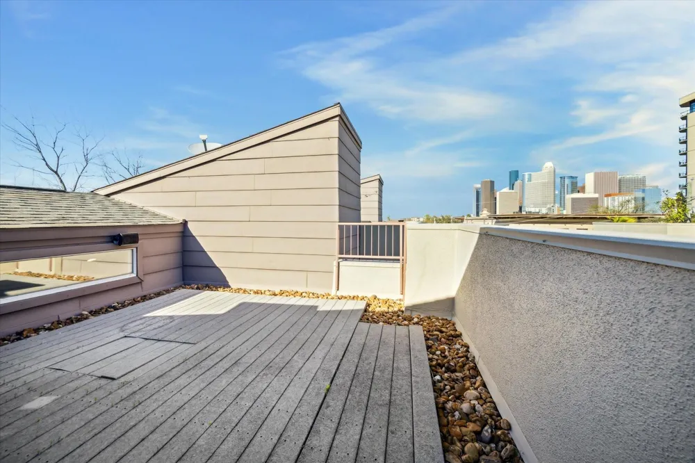 94 Drew Street #C Houston, TX 77006