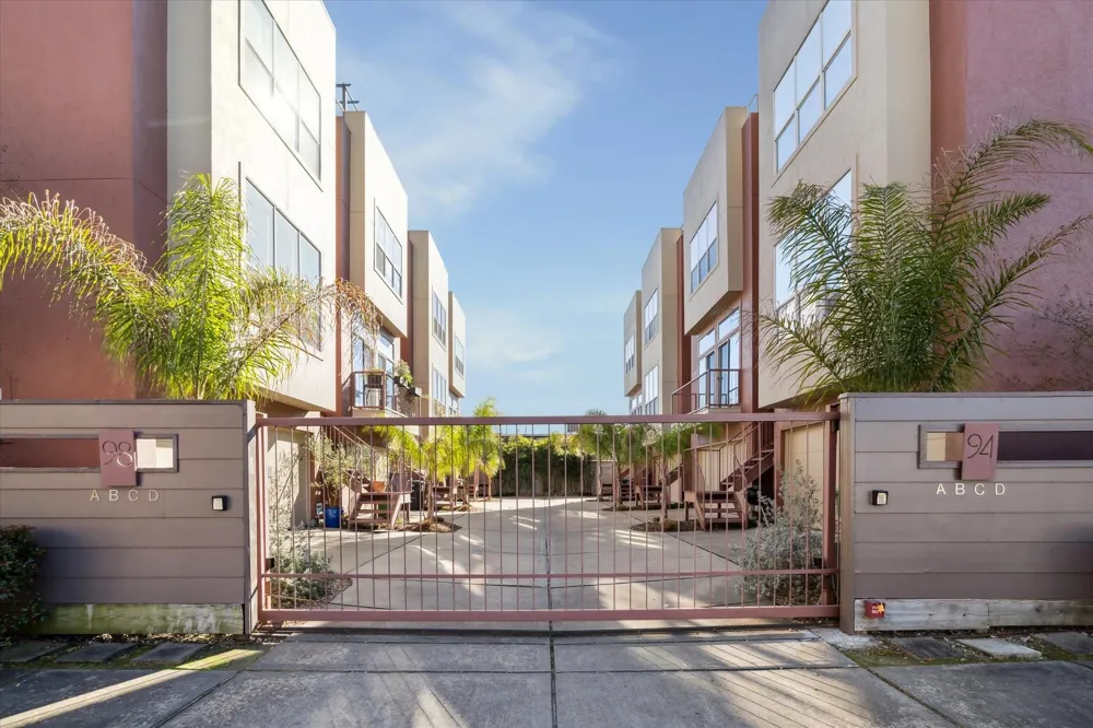 94 Drew Street #C Houston, TX 77006