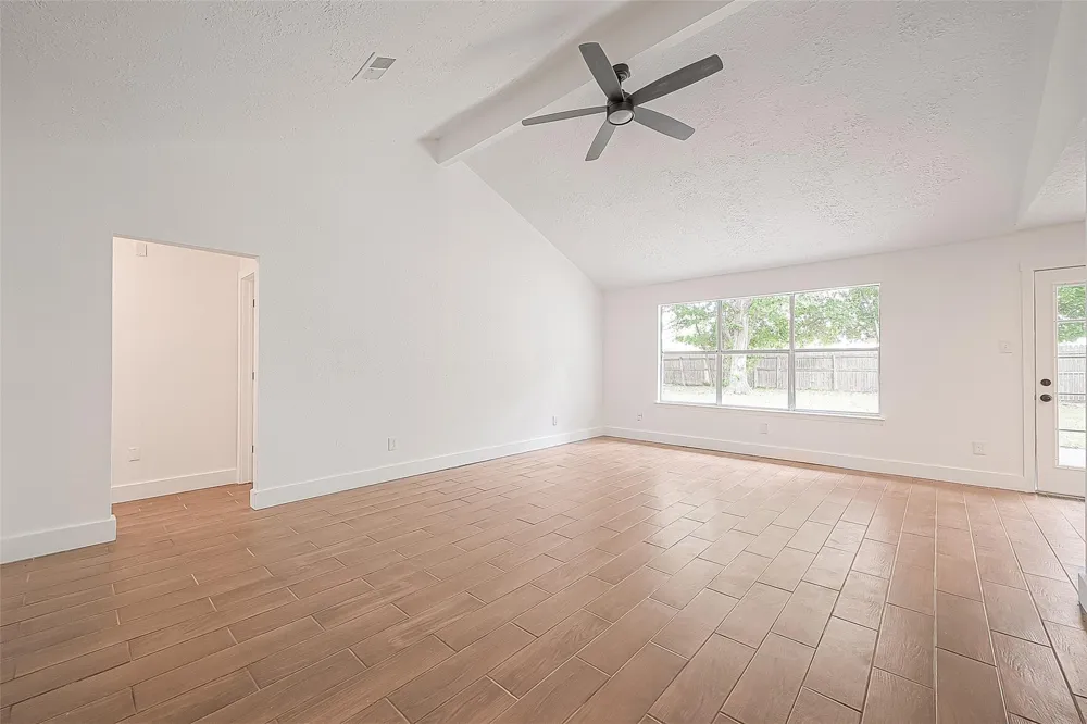 3814 Maplewood Drive La Porte, TX 77571