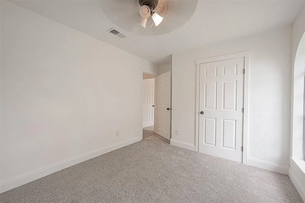 3814 Maplewood Drive La Porte, TX 77571