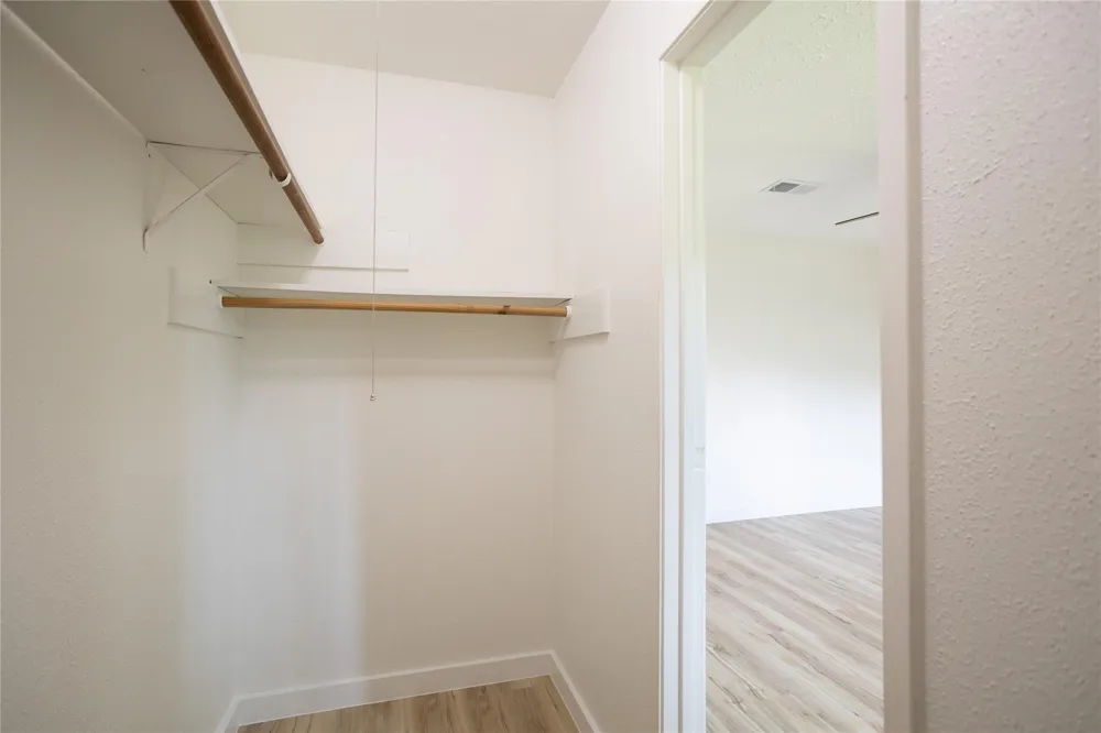 7006 Foxfield Lane Humble, TX 77338