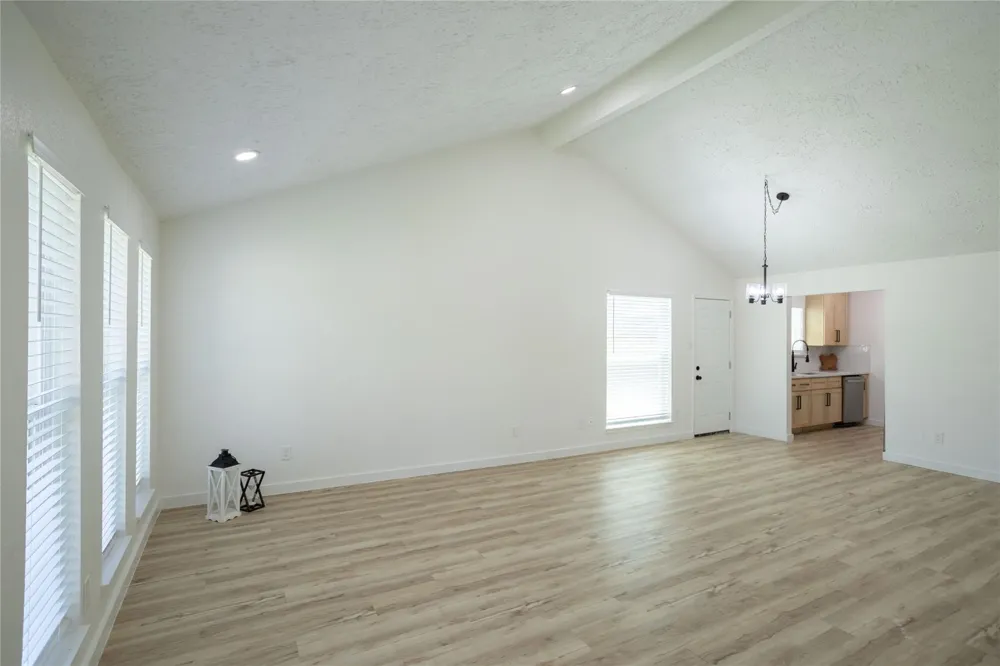 7006 Foxfield Lane Humble, TX 77338